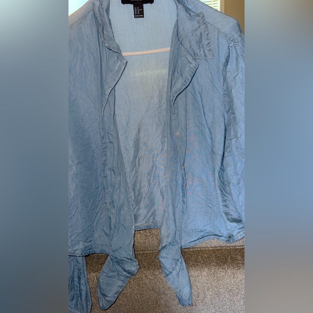 Shirt - Picture 2 of 9